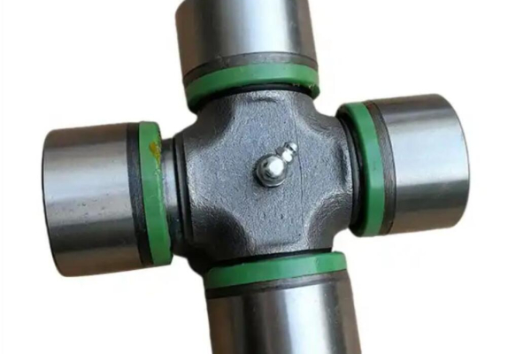 High quality Universal Joint trucks Cat Construction Machinery U-Joint spider manufacturer Cross crucetas Bearings supplier
